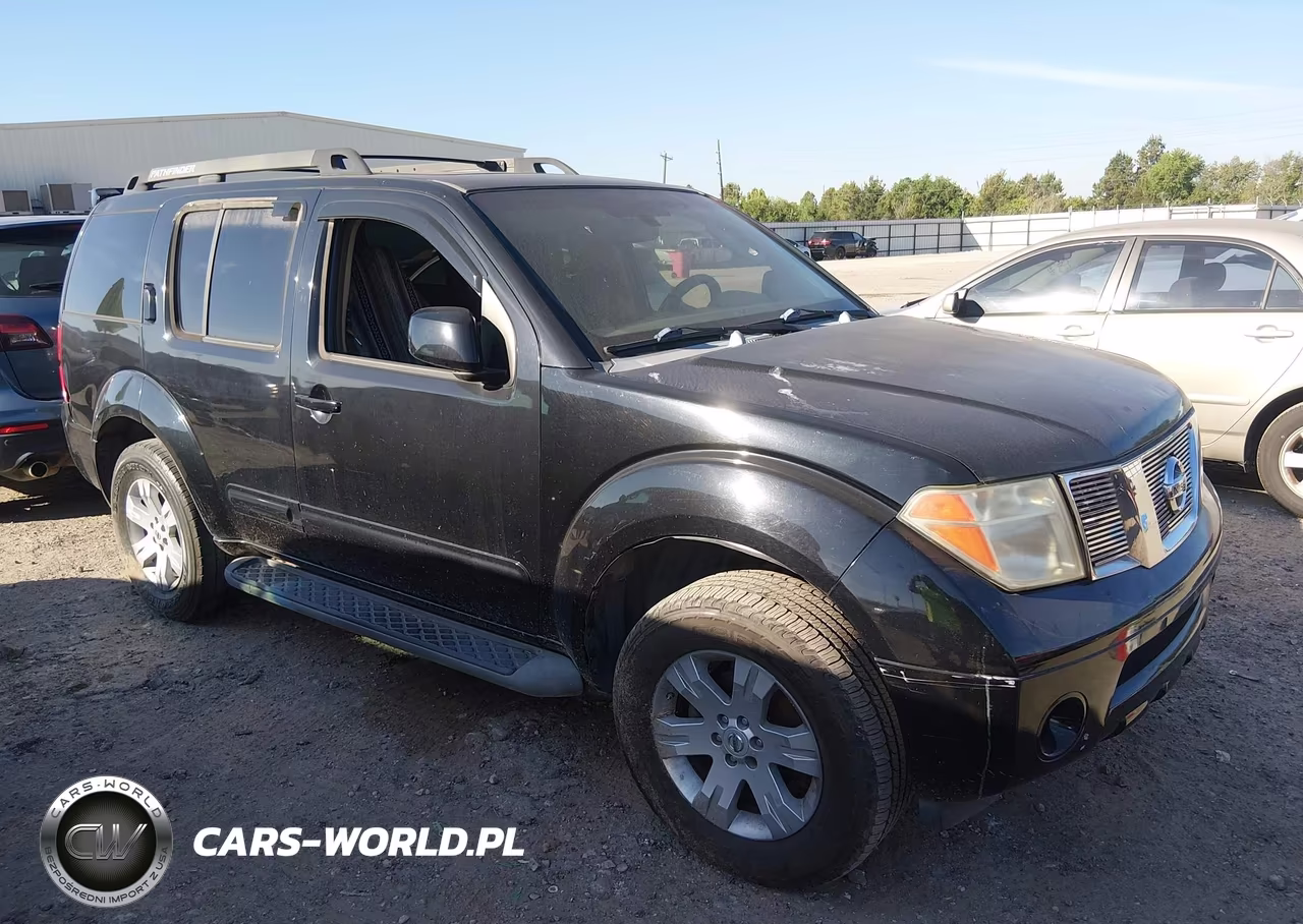 2007 Nissan Pathfinder Le