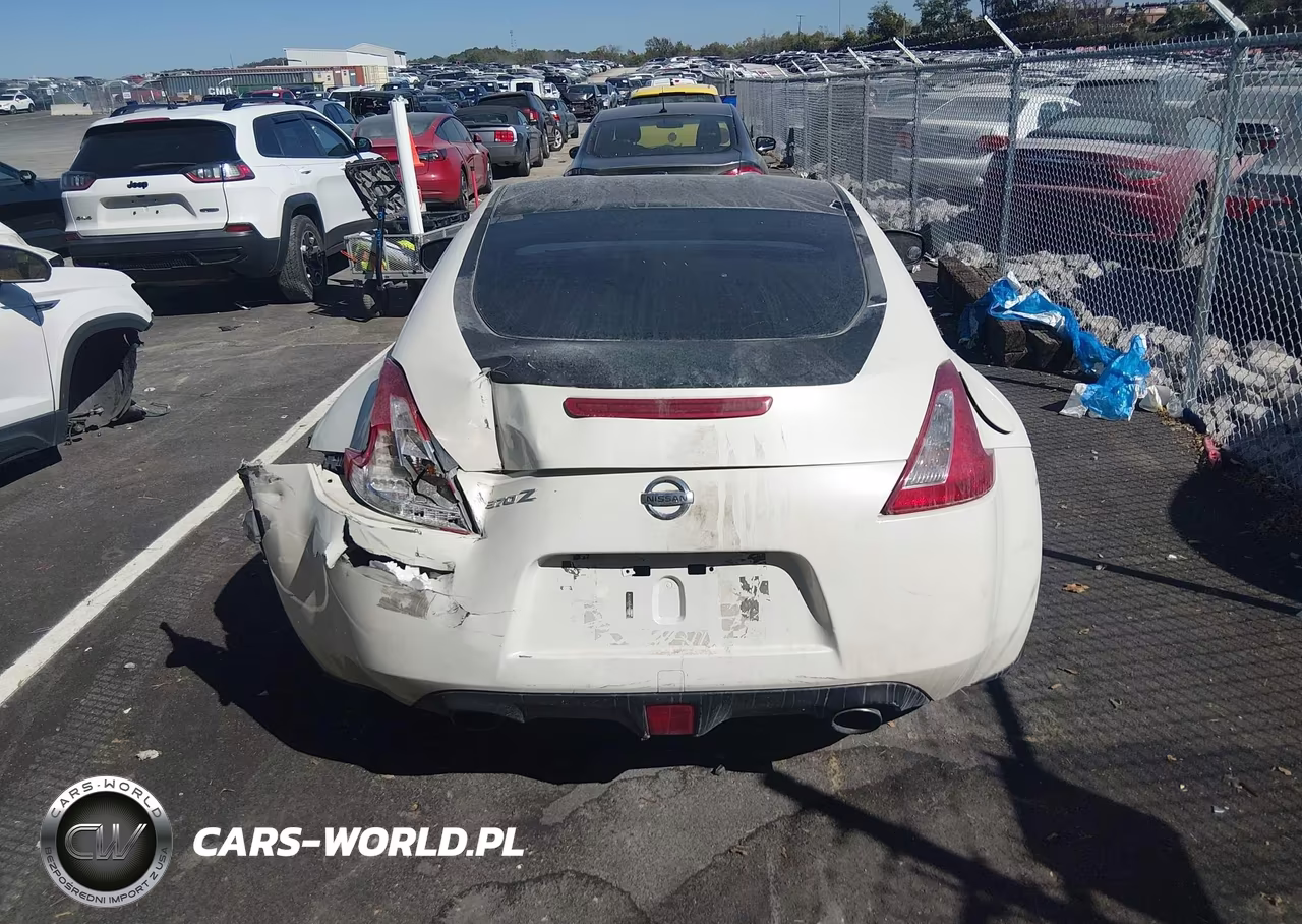 2017 Nissan 370Z Base VIN:JN1AZ4EH7HM952887 - 16