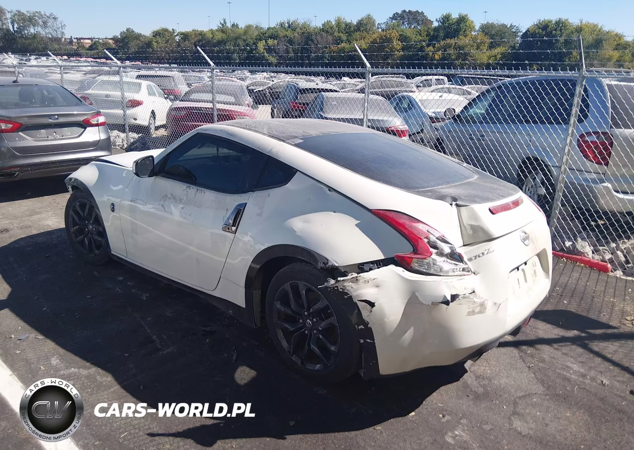 2017 Nissan 370Z Base VIN:JN1AZ4EH7HM952887 - 3