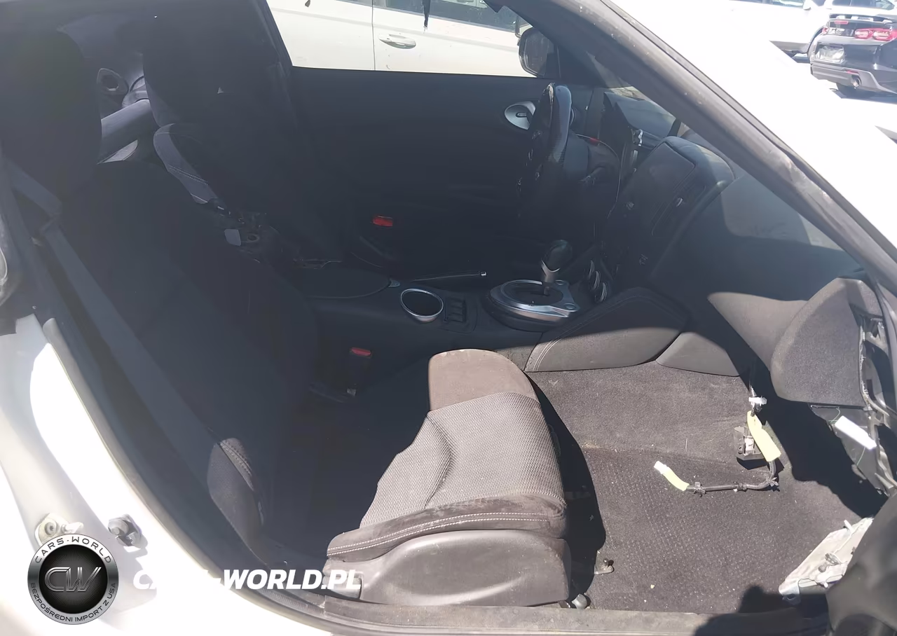 2017 Nissan 370Z Base VIN:JN1AZ4EH7HM952887 - 5