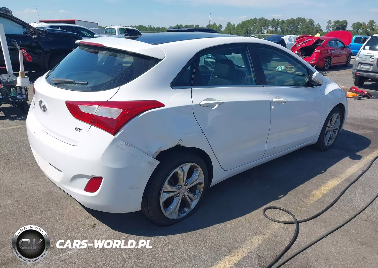 2013 Hyundai Elantra Gt VIN:KMHD35LE5DU098207 - 4