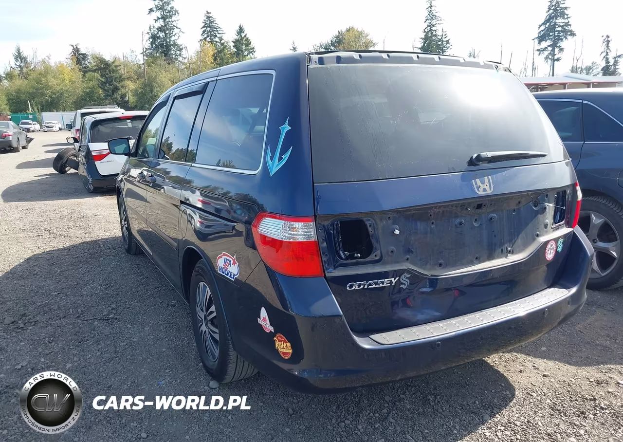 2007 Honda Odyssey Lx VIN:5FNRL38297B064314 - 3