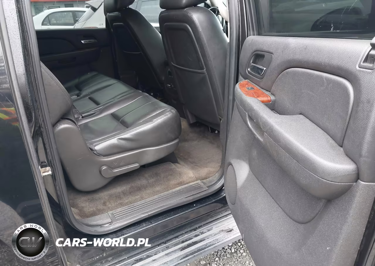 2013 Chevrolet Suburban 1500 Lt VIN:1GNSKJE78DR118367 - 19