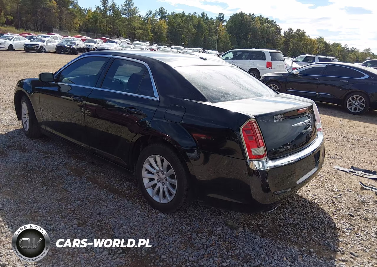 2012 Chrysler 300 VIN:2C3CCAAG6CH229079 - 3