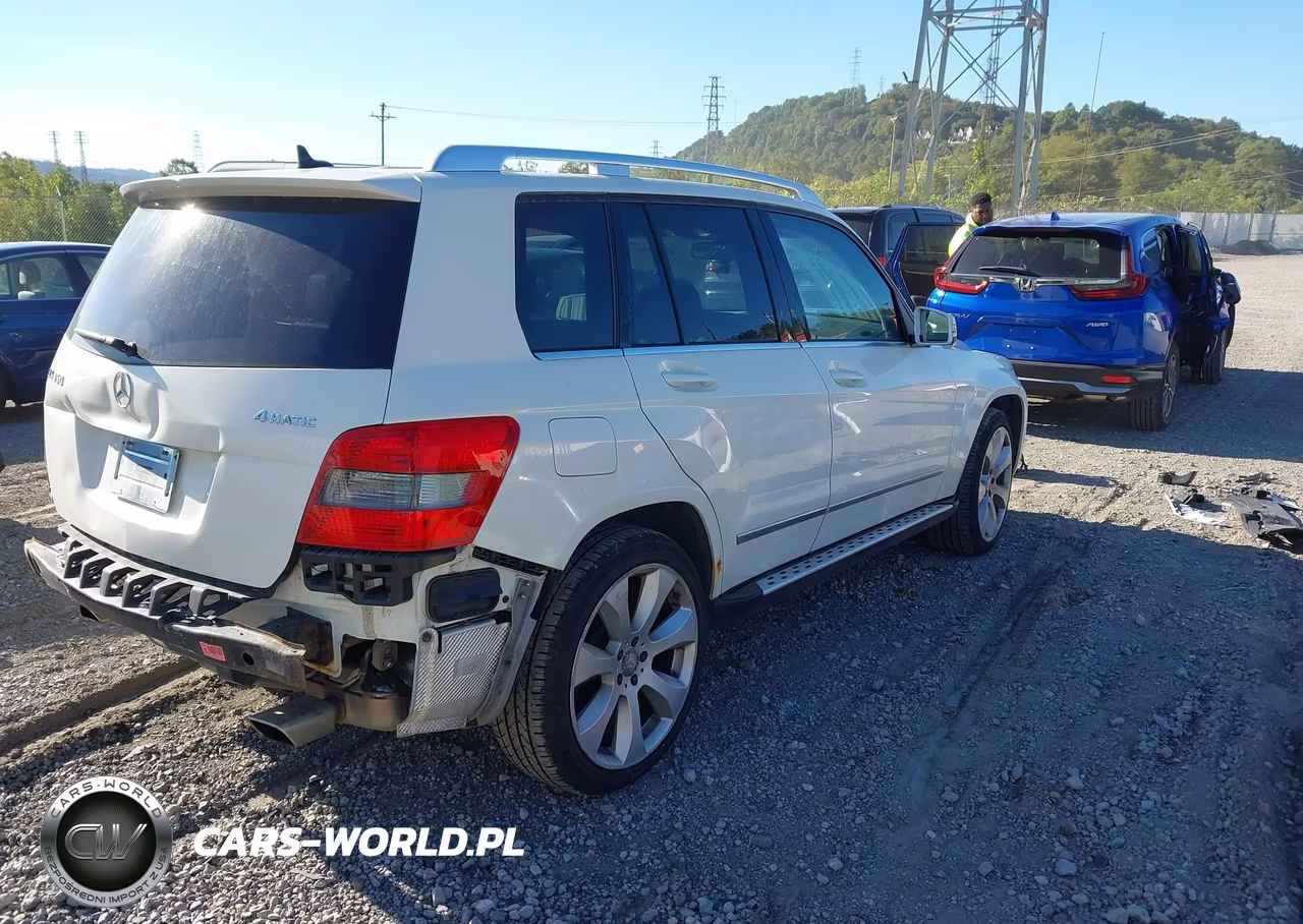 2010 Mercedes-Benz Glk 350 4Matic VIN:WDCGG8HB7AF312131 - 4