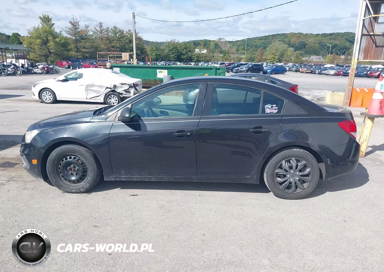 2015 Chevrolet Cruze Ls Auto VIN:1G1PA5SG2F7130440 - 14