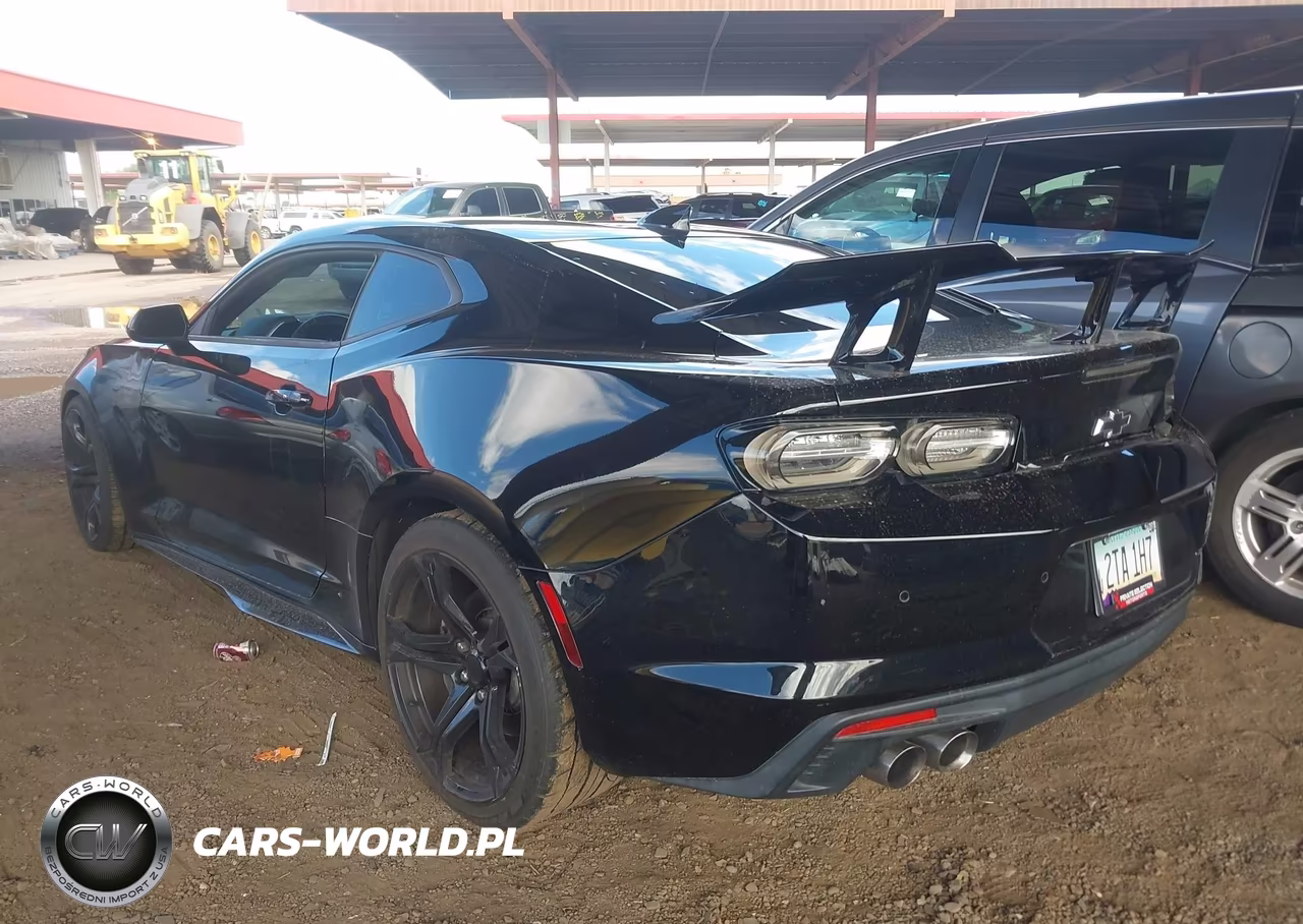 2018 Chevrolet Camaro Ss VIN:1G1FH1R70J0146871 - 3