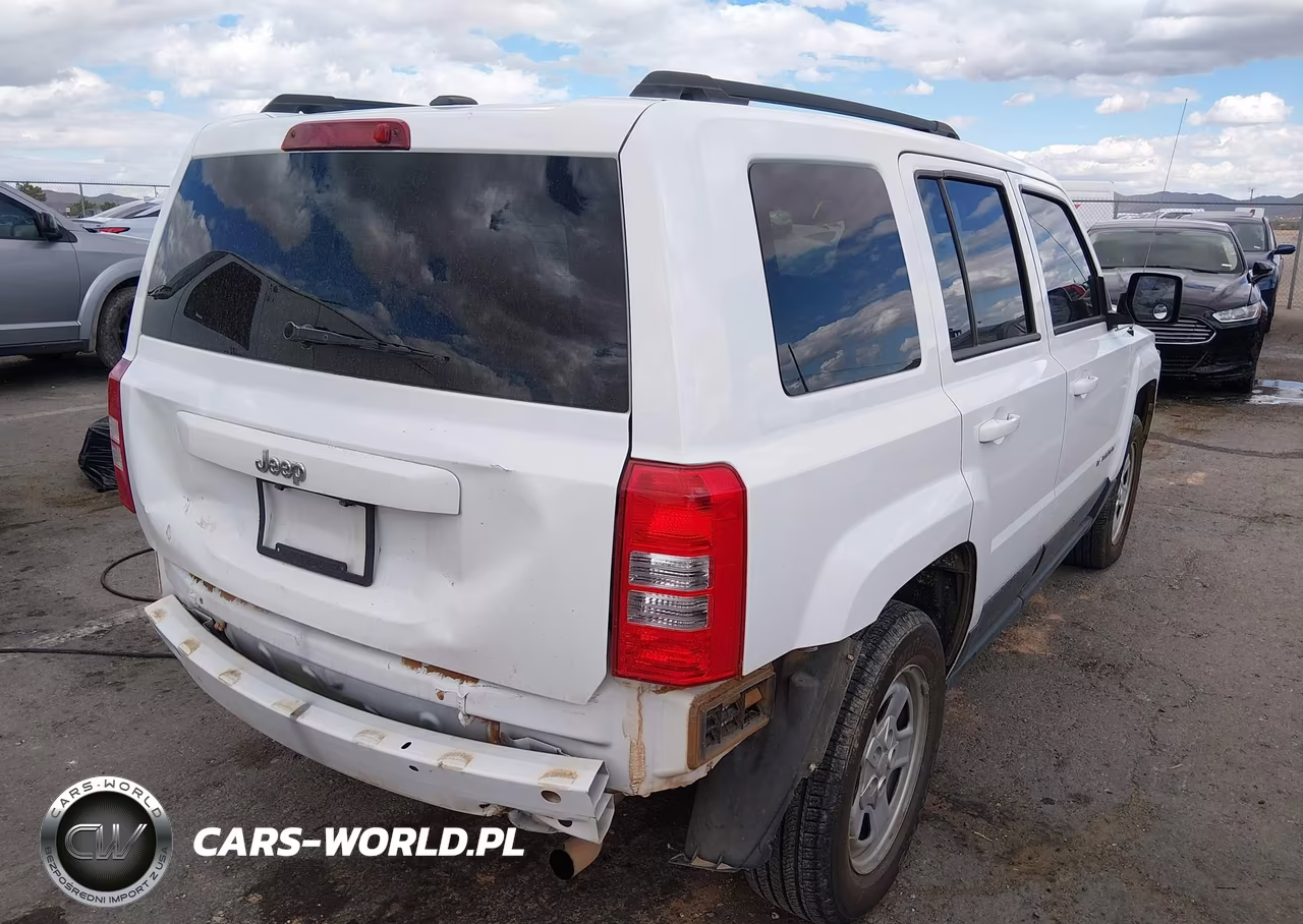 2016 Jeep Patriot Sport VIN:1C4NJPBA4GD634335 - 4