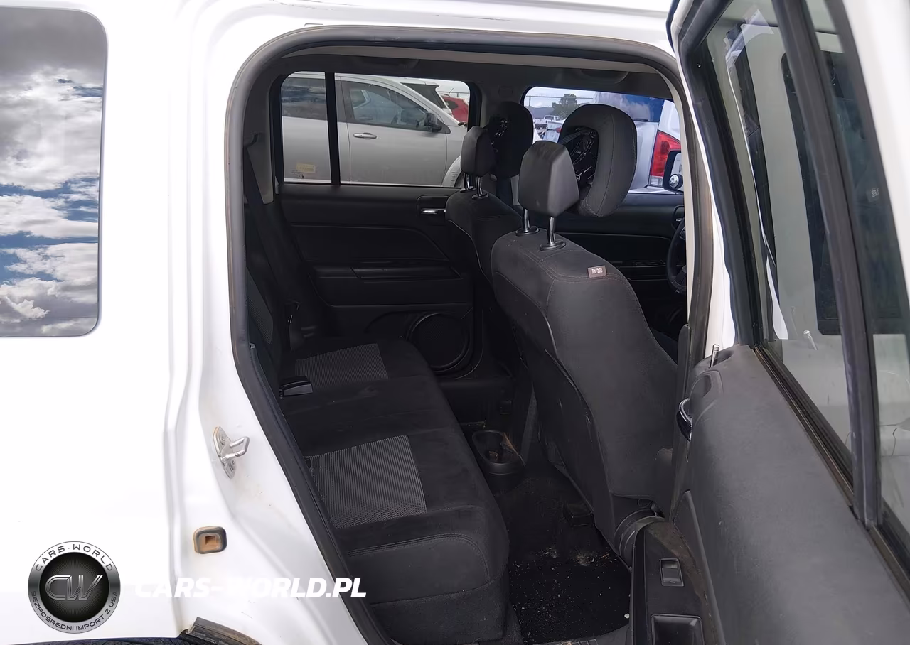 2016 Jeep Patriot Sport VIN:1C4NJPBA4GD634335 - 8