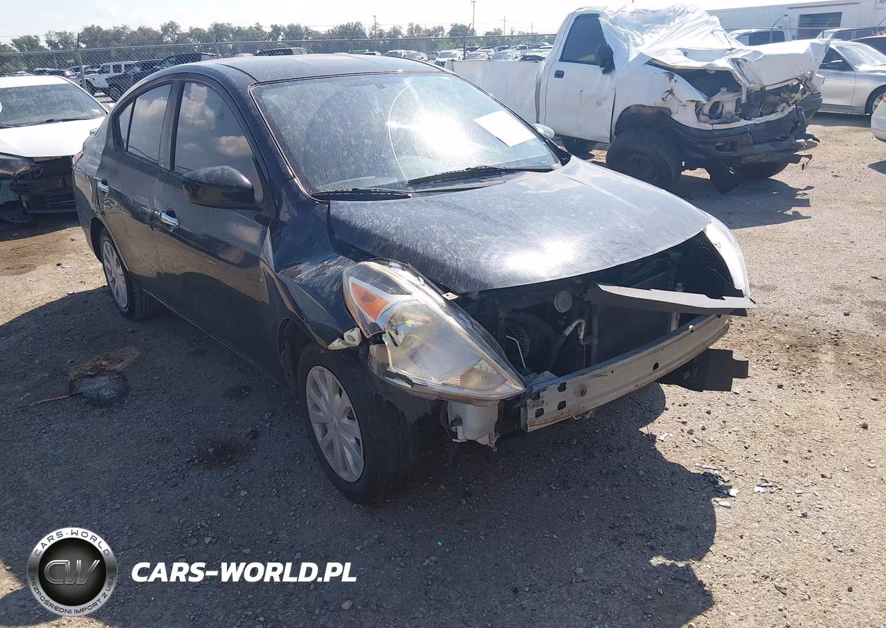 2018 Nissan Versa 1.6 Sv – zdjęcie 1 z 15