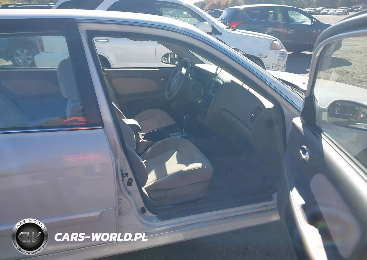 2003 Hyundai Sonata VIN:KMHWF25S13A854116 - 5