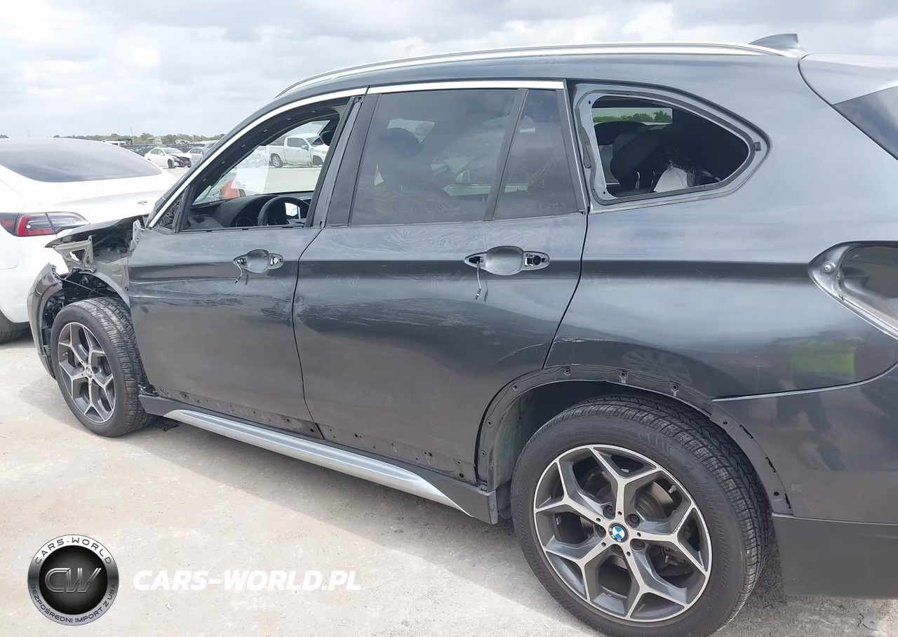 2019 BMW X1 Sdrive28I VIN:WBXHU7C51K3H44690 - 14