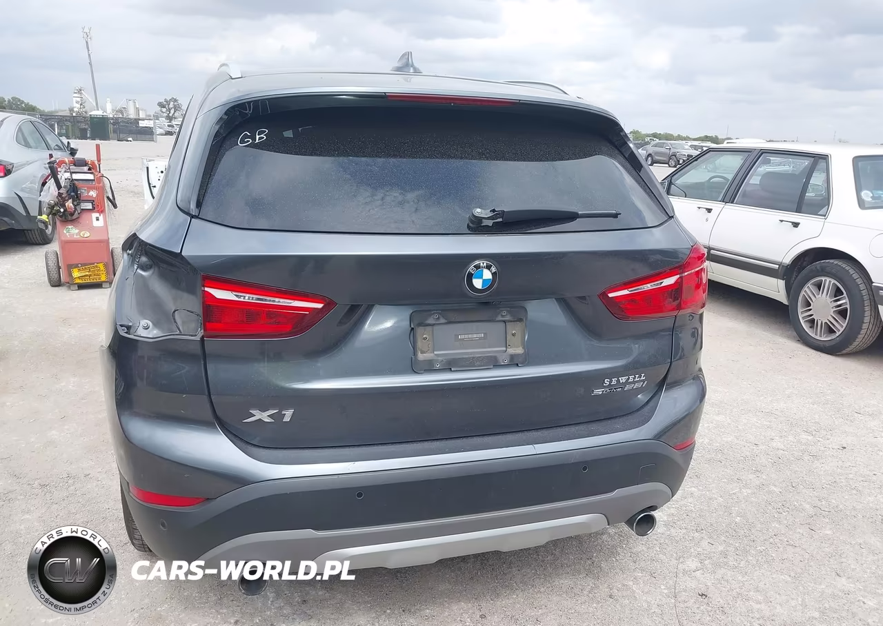 2019 BMW X1 Sdrive28I VIN:WBXHU7C51K3H44690 - 16