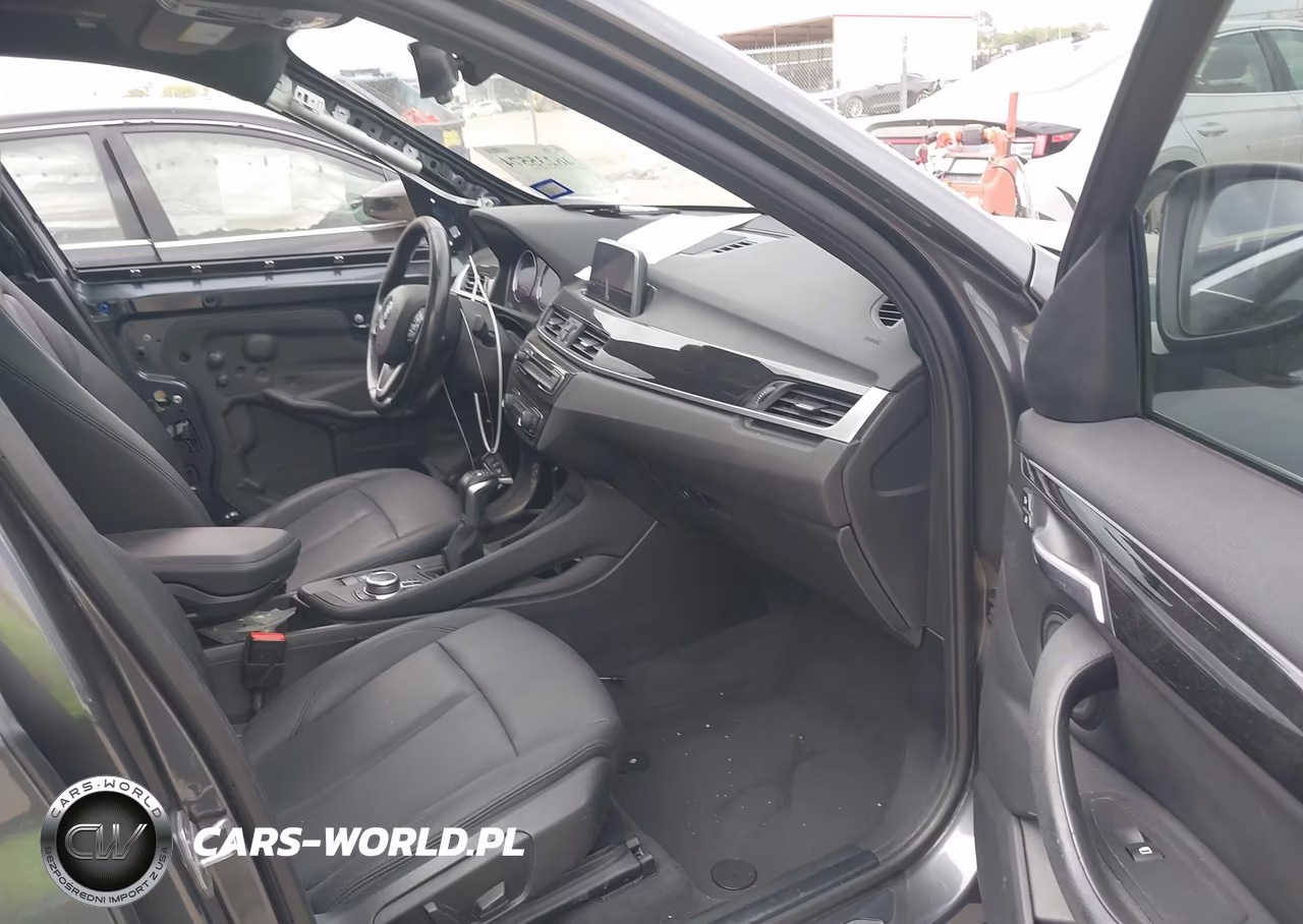 2019 BMW X1 Sdrive28I VIN:WBXHU7C51K3H44690 - 5