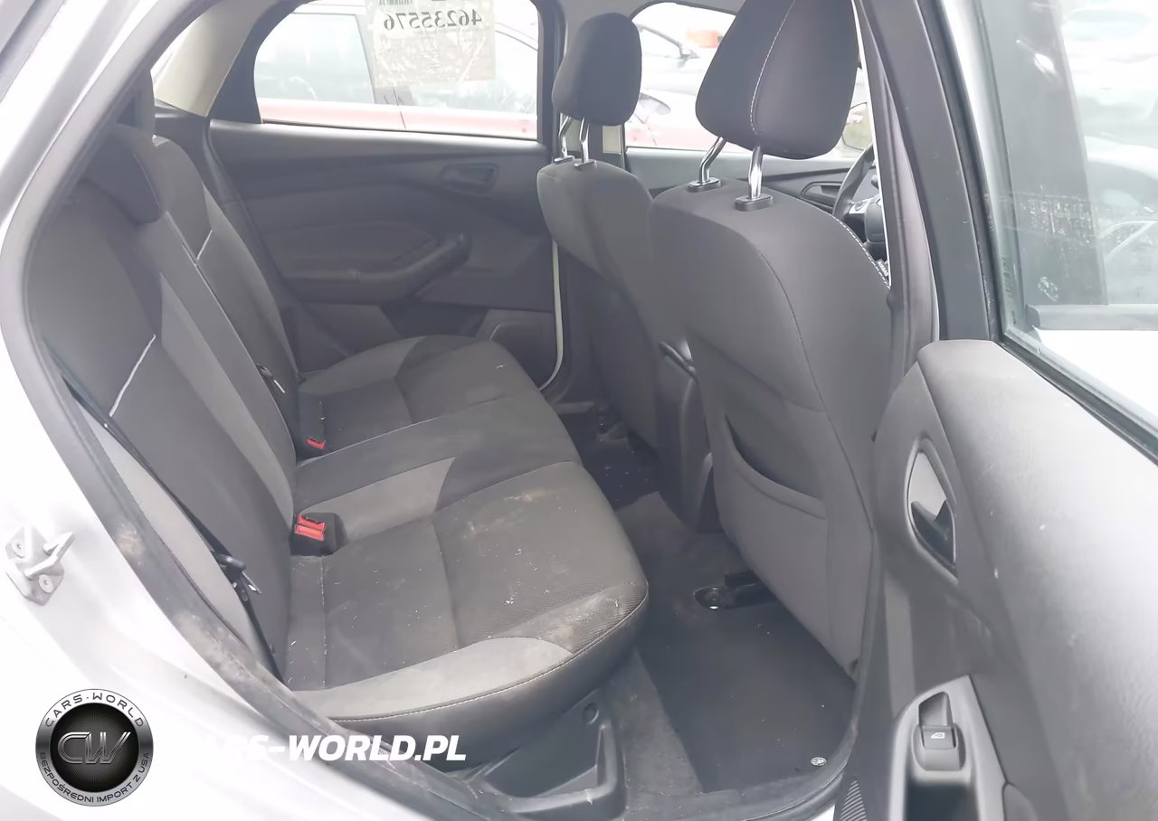 2012 Ford Focus Se VIN:1FAHP3K2XCL382643 - 8