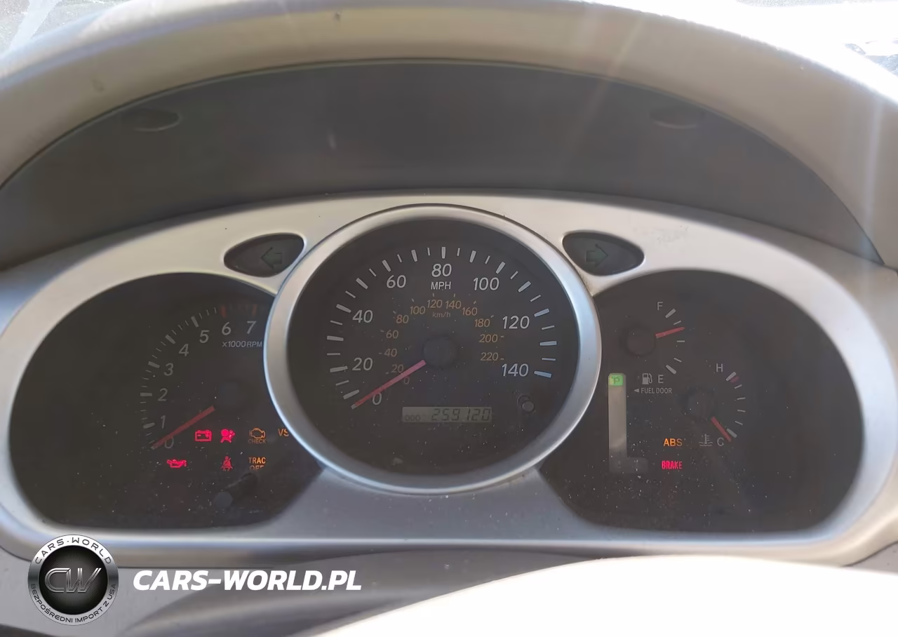 2005 Toyota Highlander VIN:JTEGP21AX50053580 - 7