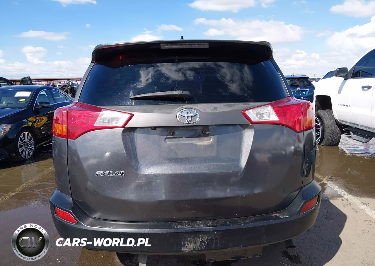 2015 Toyota Rav4 Le VIN:2T3ZFREV7FW141635 - 16