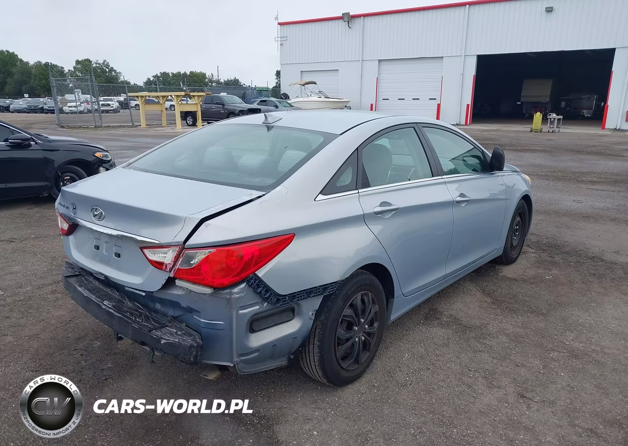 2013 Hyundai Sonata Gls VIN:5NPEB4ACXDH506573 - 4