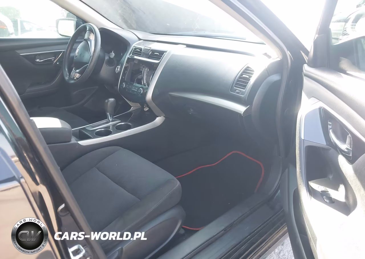 2014 Nissan Altima 2.5 S VIN:1N4AL3AP5EC156782 - 5