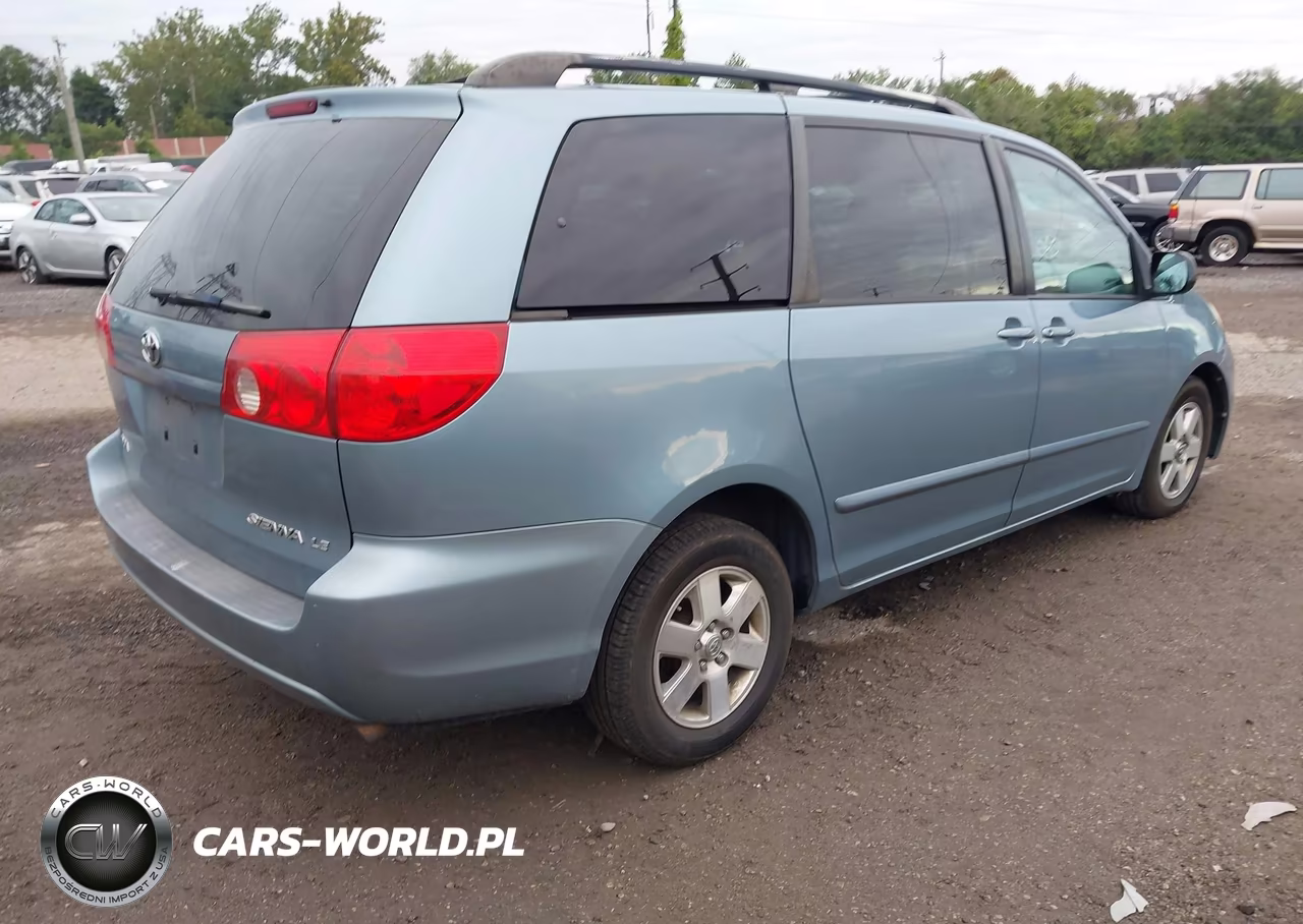 2009 Toyota Sienna Le VIN:5TDZK23C29S274927 - 4