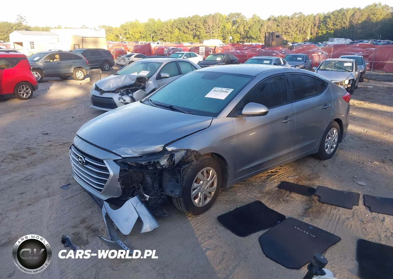 2017 Hyundai Elantra Se VIN:5NPD74LF9HH152586 - 2