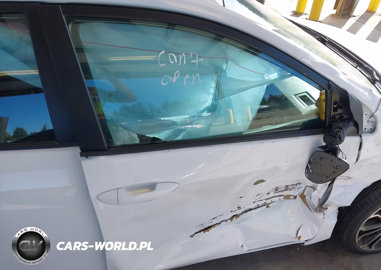 2019 Toyota Corolla Le VIN:2T1BURHE9KC233322 - 5