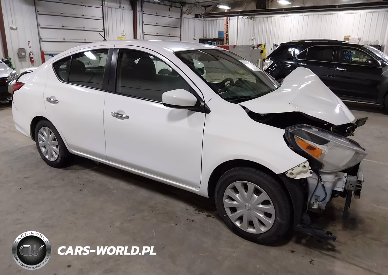 2018 Nissan Versa 1.6 Sv