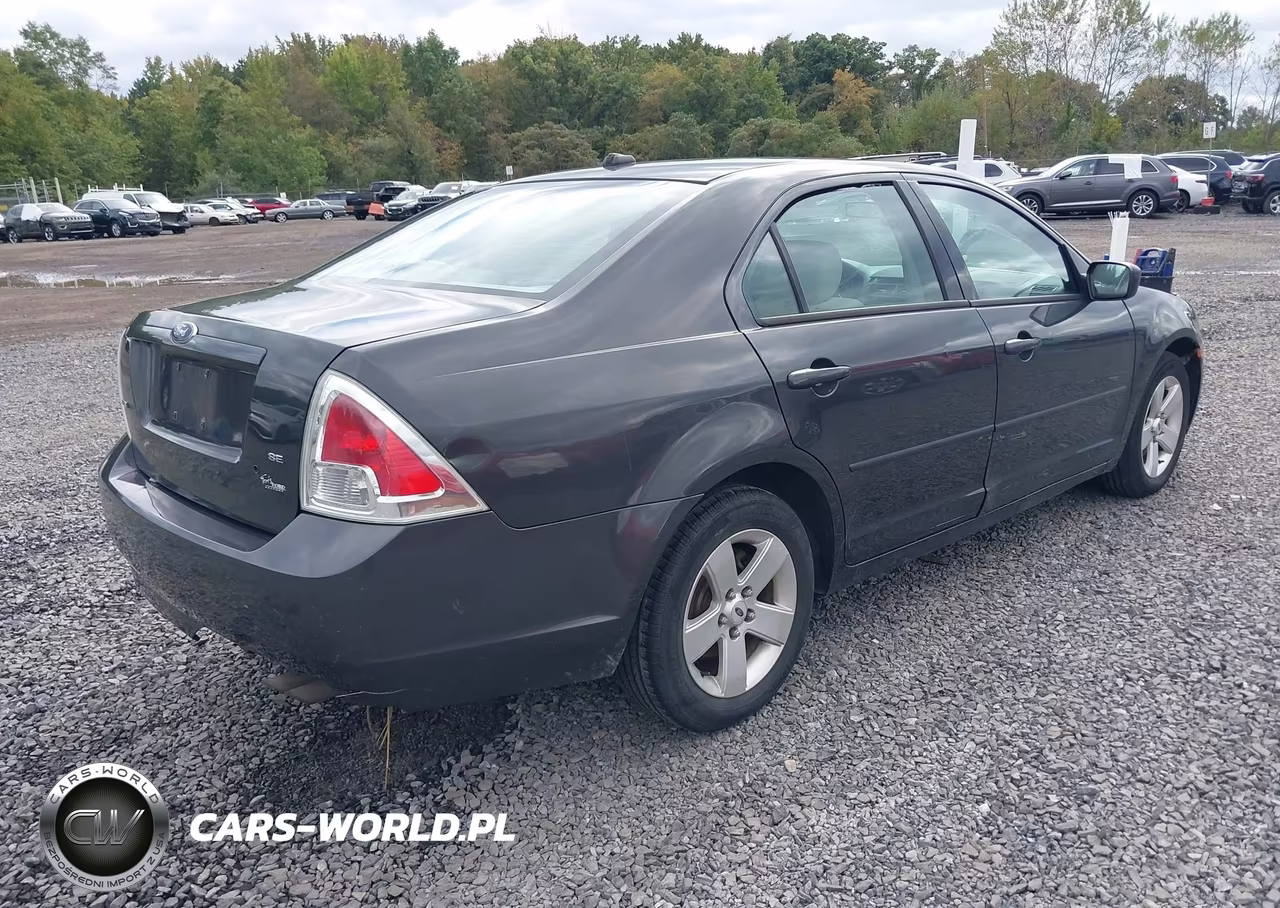 2007 Ford Fusion Se VIN:3FAHP07Z37R231252 - 4