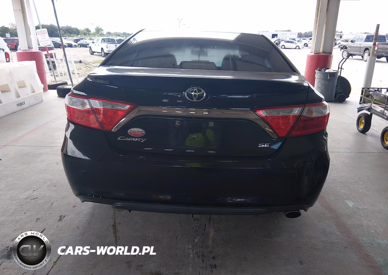 2017 Toyota Camry Se VIN:4T1BF1FK1HU297110 - 17