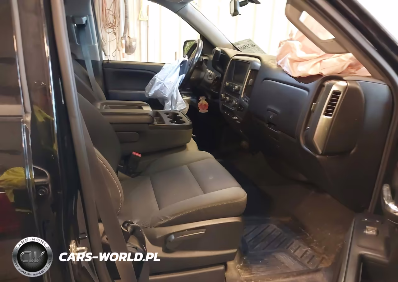 2018 Chevrolet Silverado 1500 2Lt VIN:3GCUKREC7JG299423 - 5