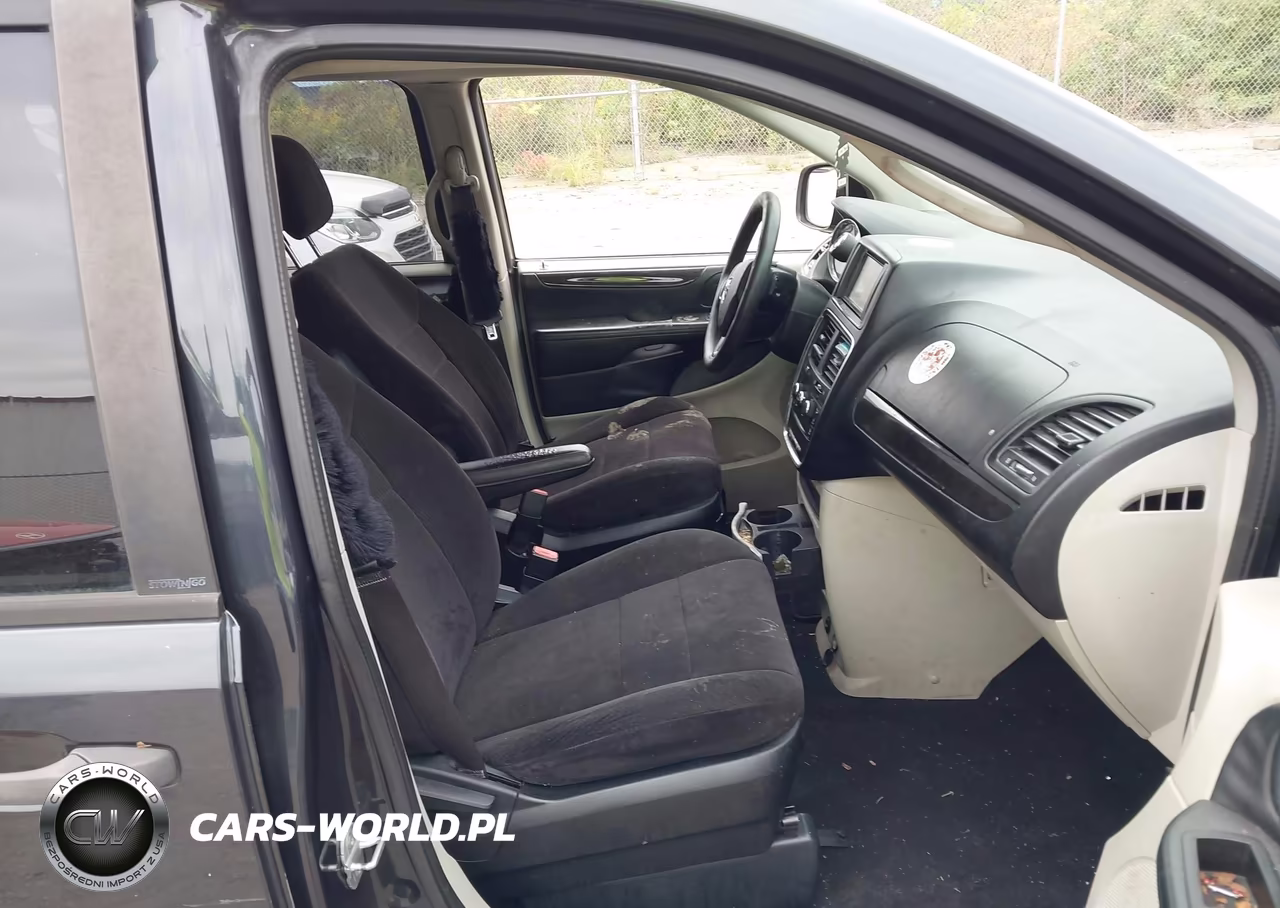 2014 Dodge Grand Caravan American Value Pkg VIN:2C4RDGBG4ER166792 - 5