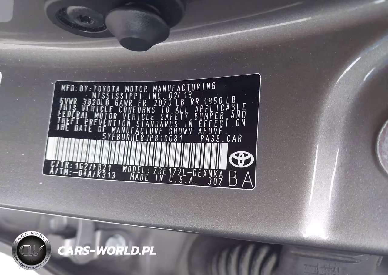 2018 Toyota Corolla Le VIN:5YFBURHE8JP810081 - 9