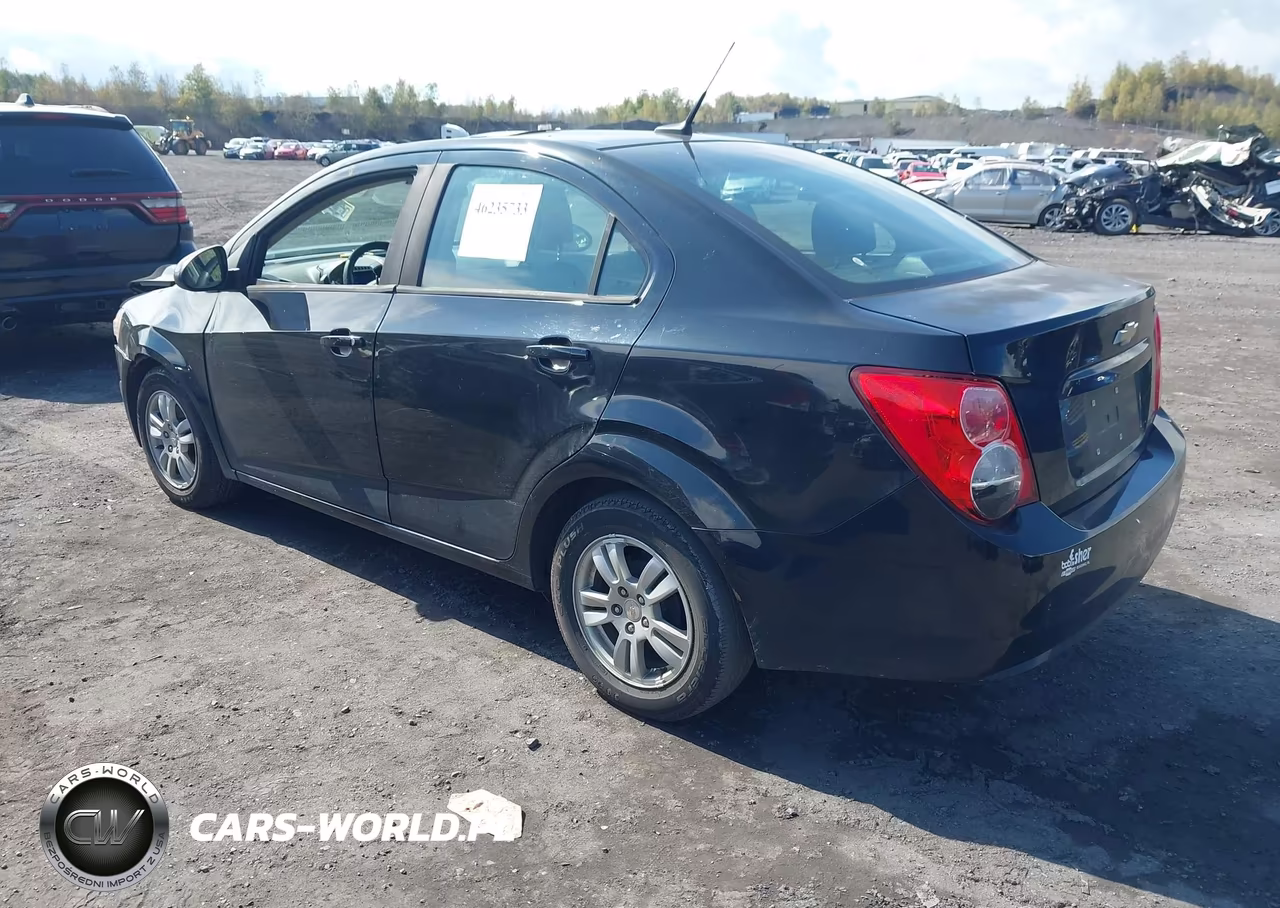 2012 Chevrolet Sonic 2Ls VIN:1G1JA5SHXC4105569 - 3