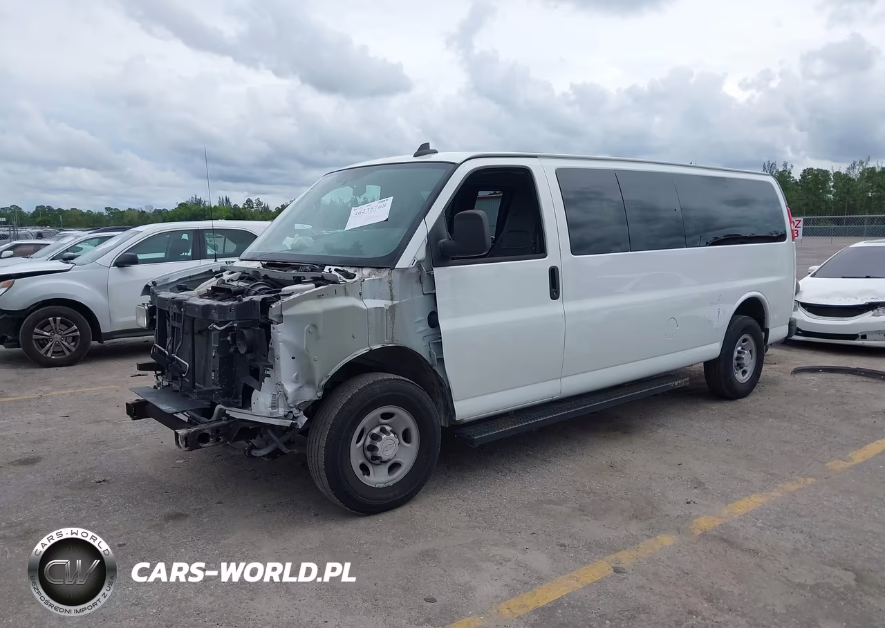 2017 Chevrolet Express 3500 Ls VIN:1GAZGNFF4H1128901 - 2