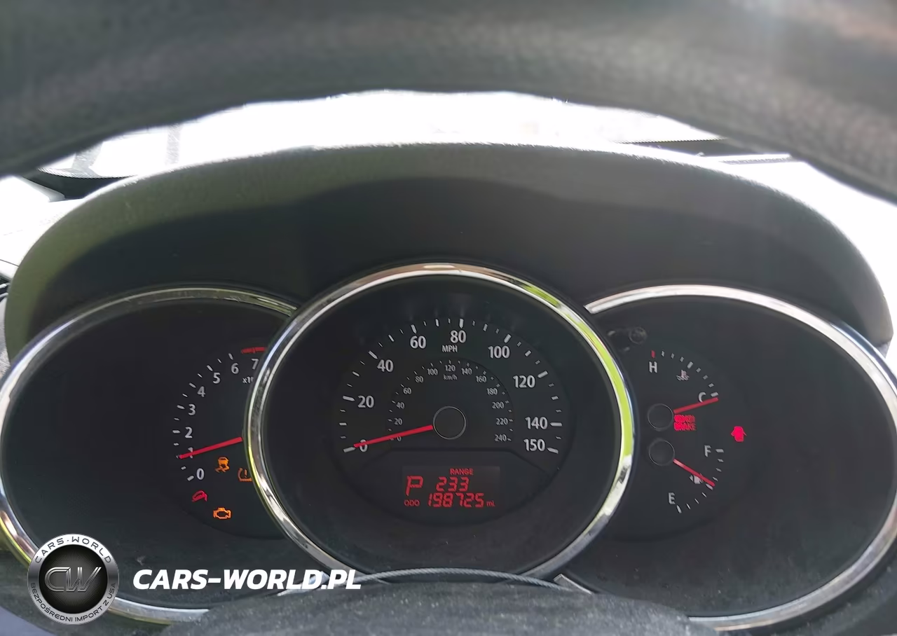 2011 Kia Sorento Lx VIN:5XYKT3A15BG166990 - 7