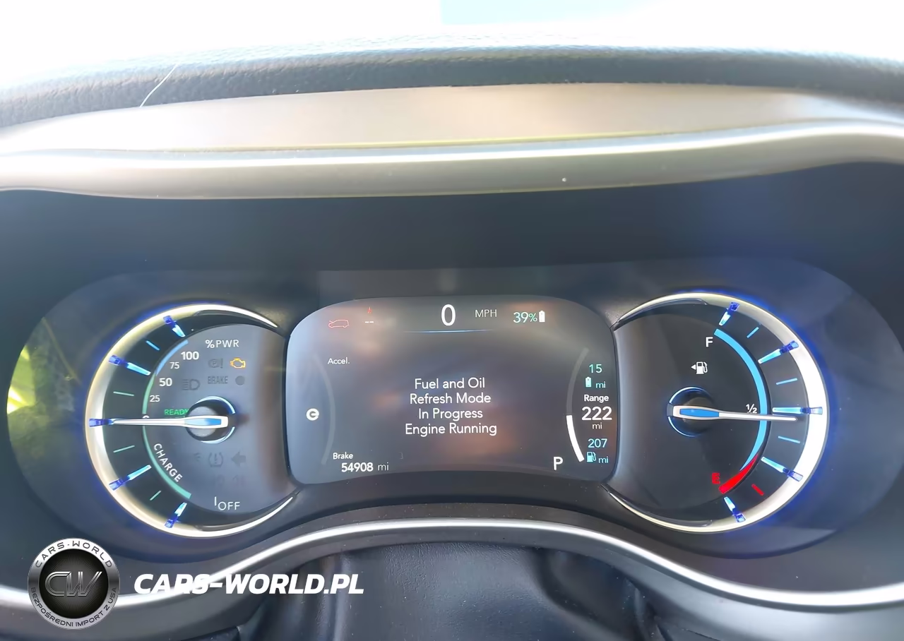 2023 Chrysler Pacifica Hybrid Touring L VIN:2C4RC1L79PR523076 - 7