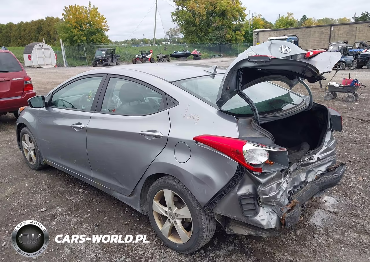 2013 Hyundai Elantra Gls VIN:KMHDH4AE2DU932786 - 3