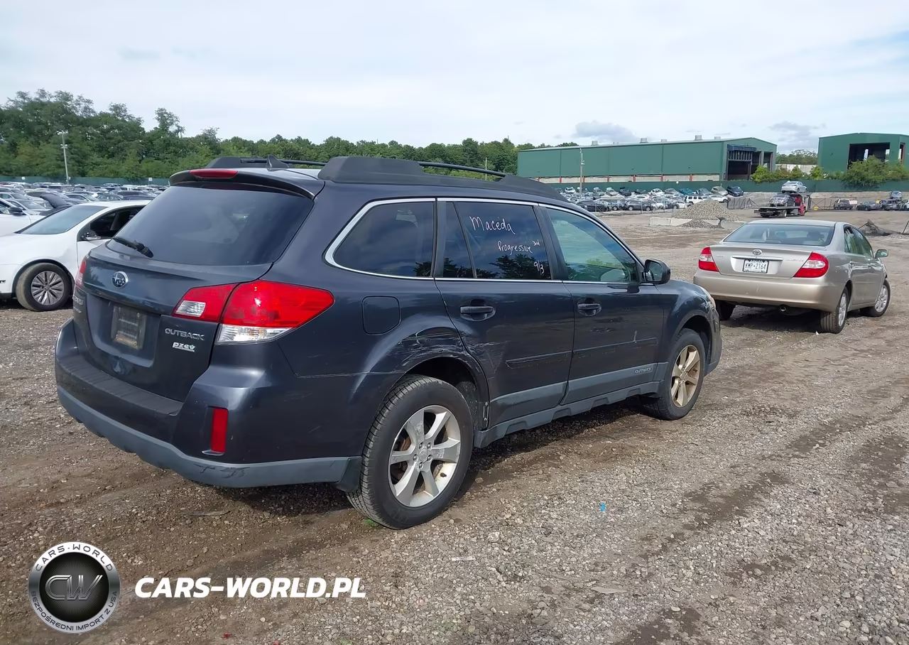 2013 Subaru Outback 2.5I Limited VIN:4S4BRBLC9D3250594 - 4