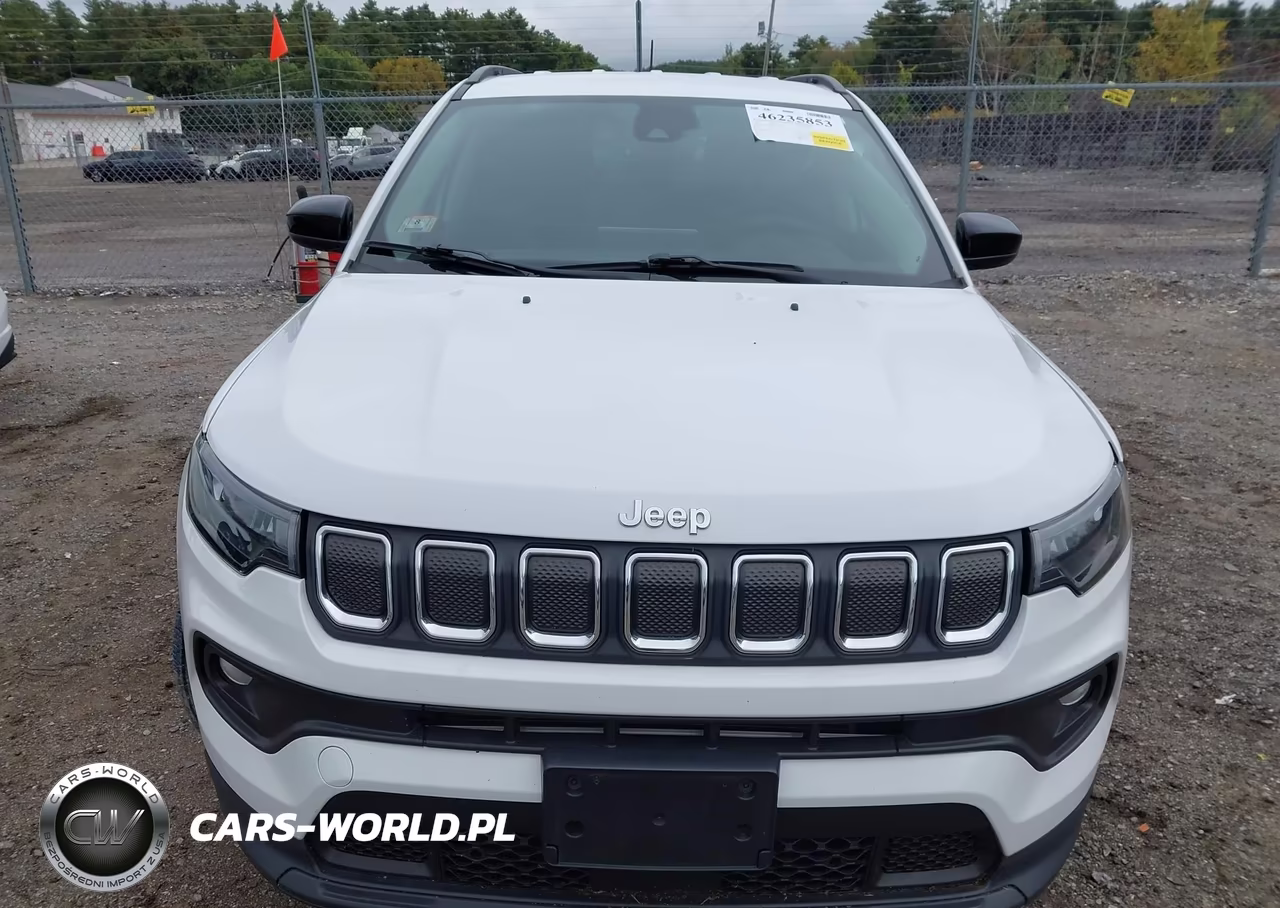 2022 Jeep Compass Latitude 4X4 VIN:3C4NJDBB7NT210324 - 13