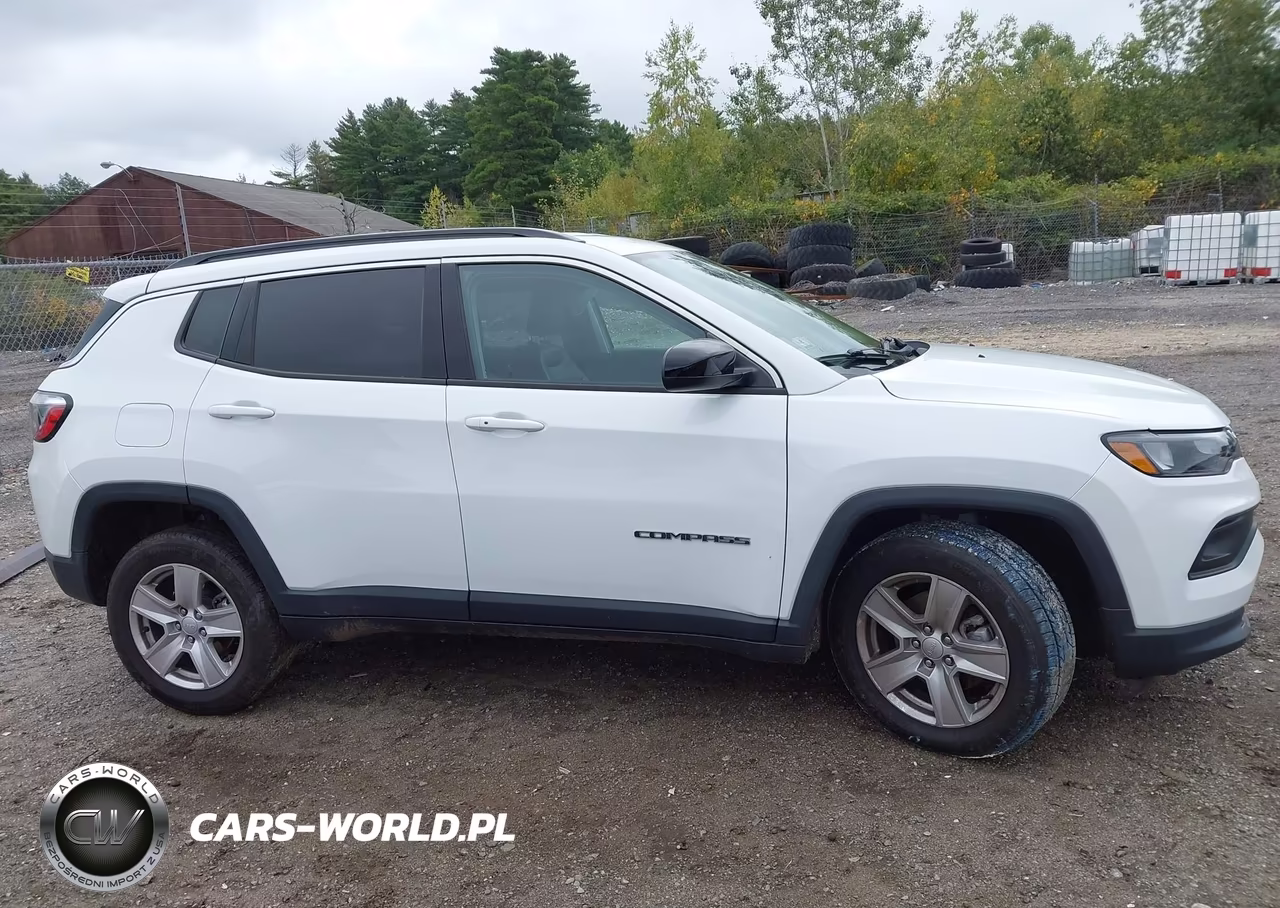 2022 Jeep Compass Latitude 4X4 VIN:3C4NJDBB7NT210324 - 14