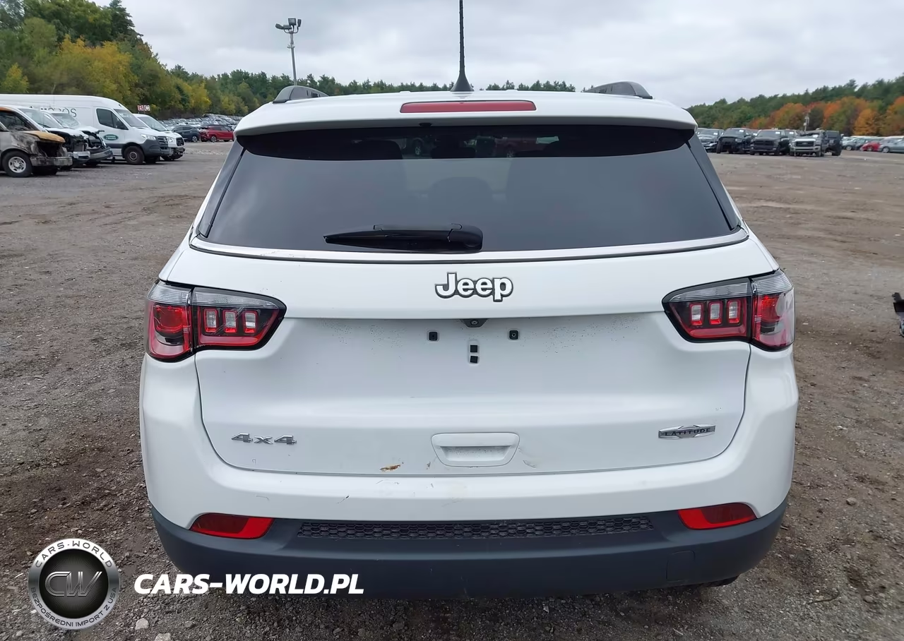 2022 Jeep Compass Latitude 4X4 VIN:3C4NJDBB7NT210324 - 17