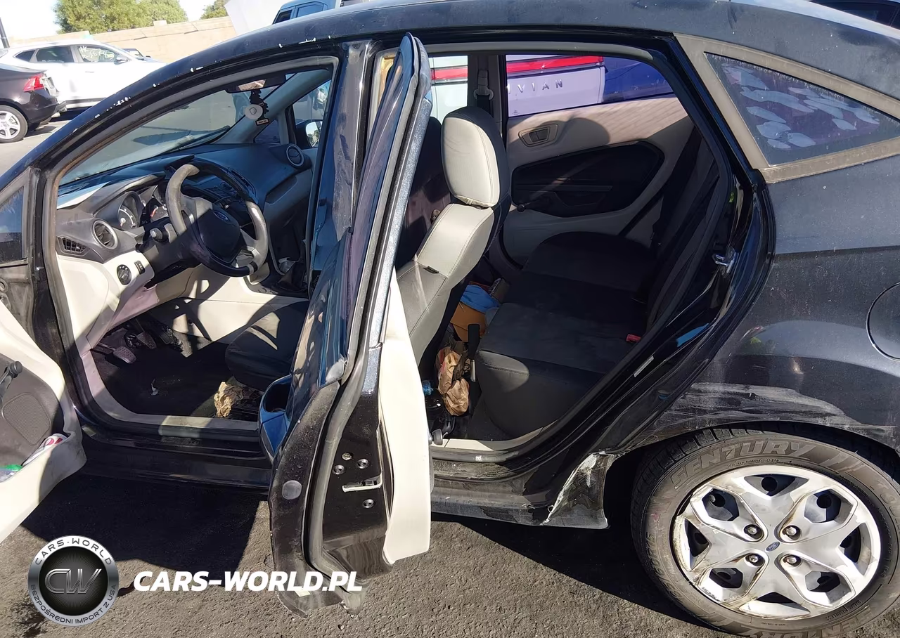 2012 Ford Fiesta S VIN:3FADP4AJXCM162110 - 8