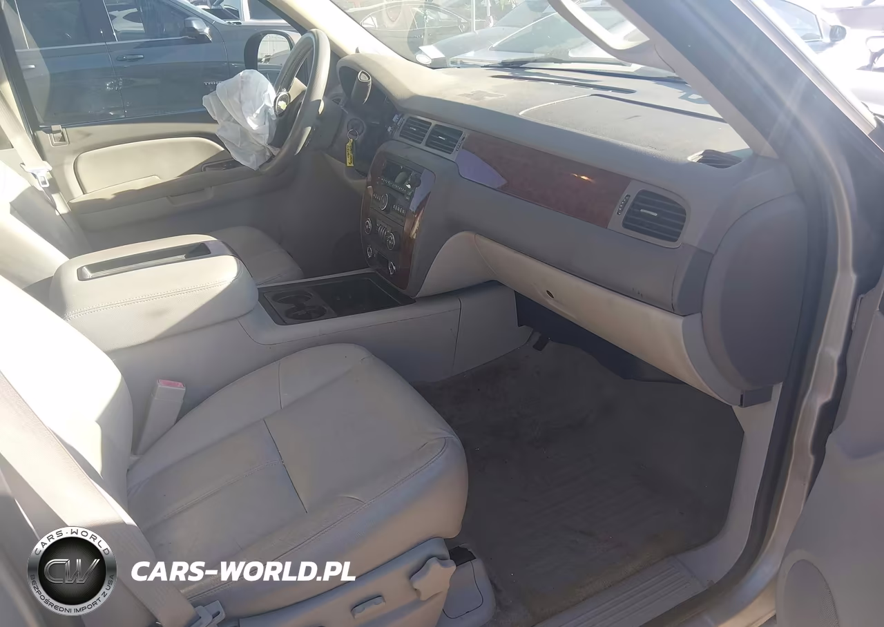2009 Chevrolet Suburban 1500 Lt1 VIN:1GNFC26089R269996 - 5