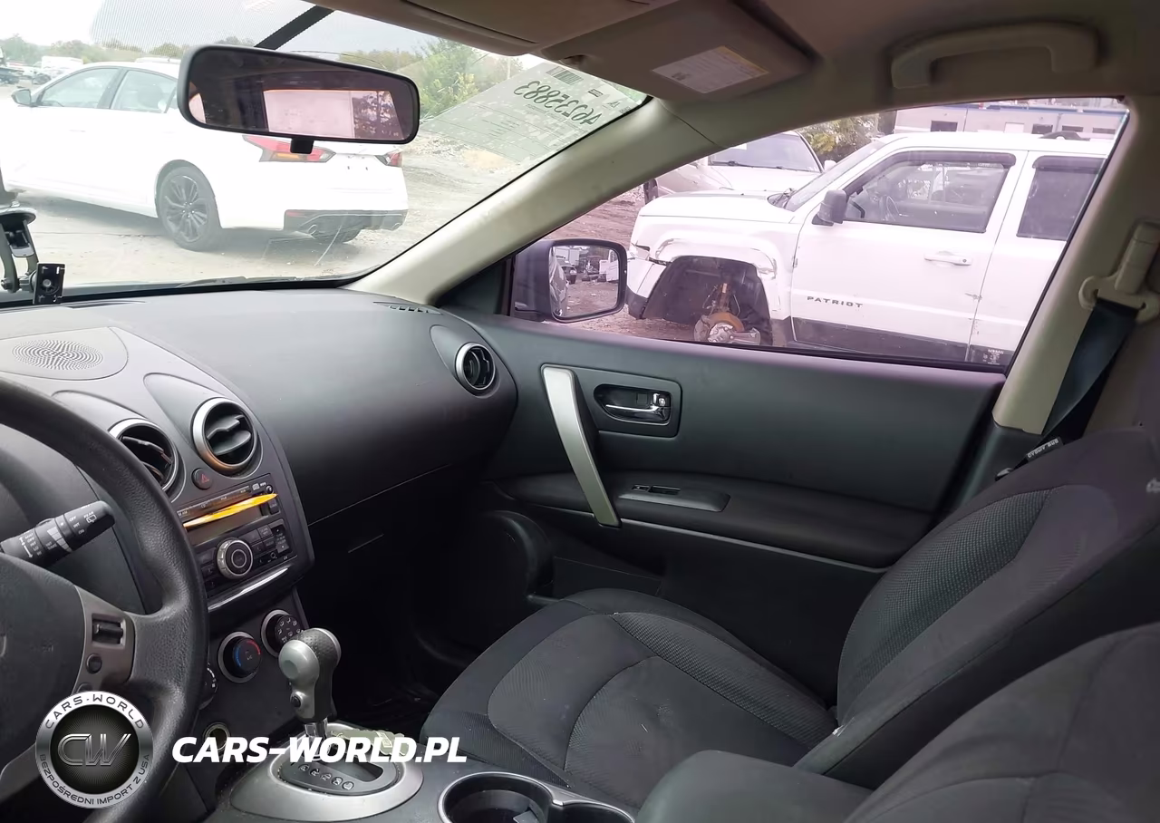 2011 Nissan Rogue S VIN:JN8AS5MV3BW666436 - 5