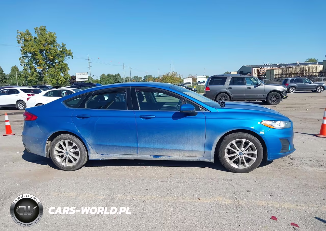 2019 Ford Fusion Se VIN:3FA6P0HD2KR131923 - 13