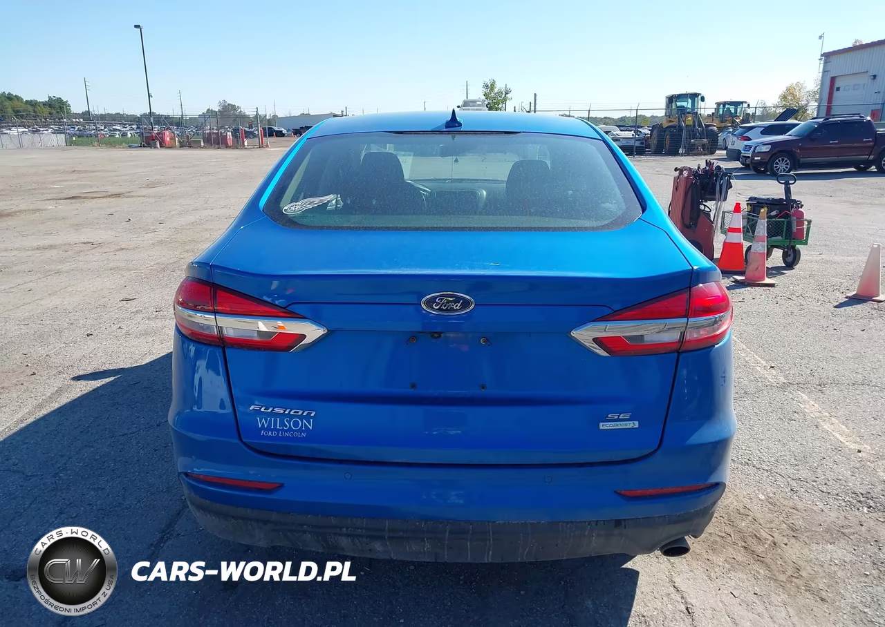 2019 Ford Fusion Se VIN:3FA6P0HD2KR131923 - 16
