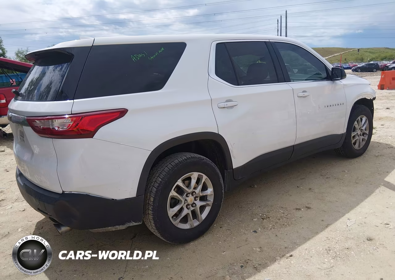 2020 Chevrolet Traverse Fwd Ls VIN:1GNERFKW5LJ239565 - 4