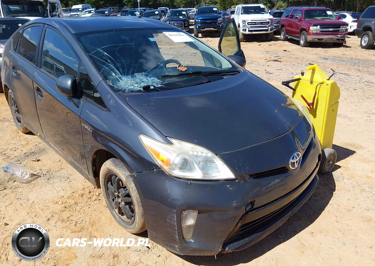2015 Toyota Prius Two VIN:JTDKN3DU3F0472985 - 6