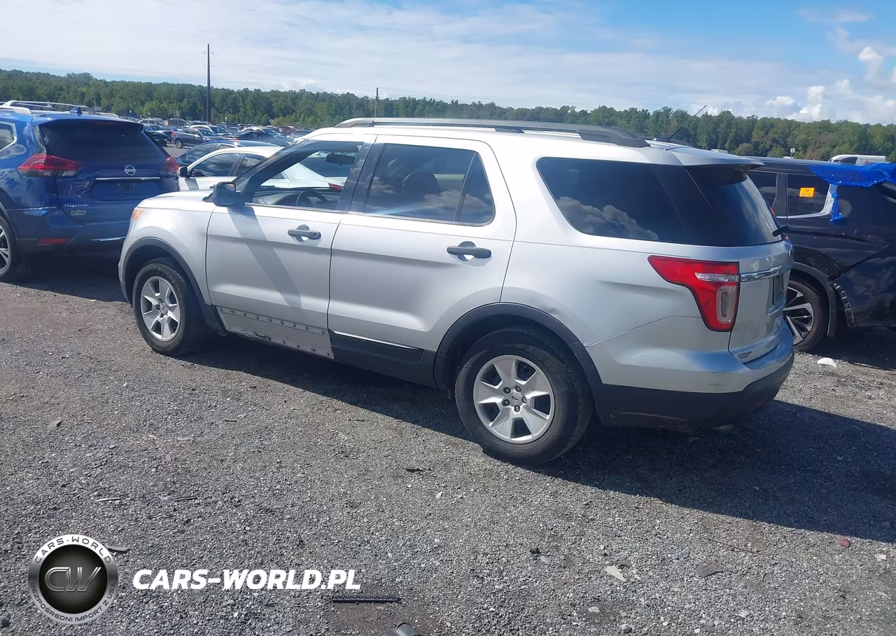 2011 Ford Explorer VIN:1FMHK7B8XBGA71060 - 3