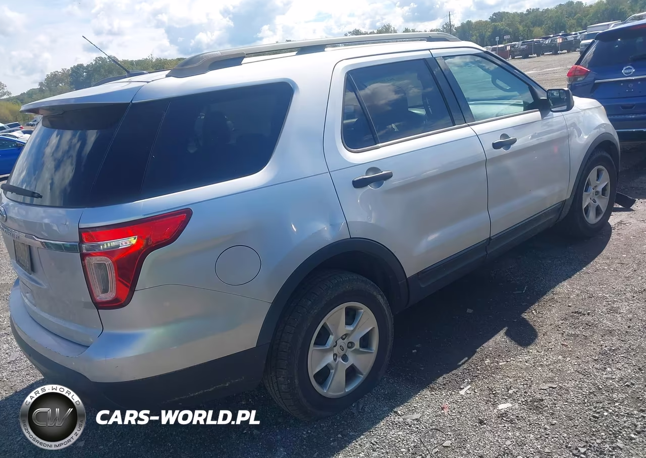 2011 Ford Explorer VIN:1FMHK7B8XBGA71060 - 4